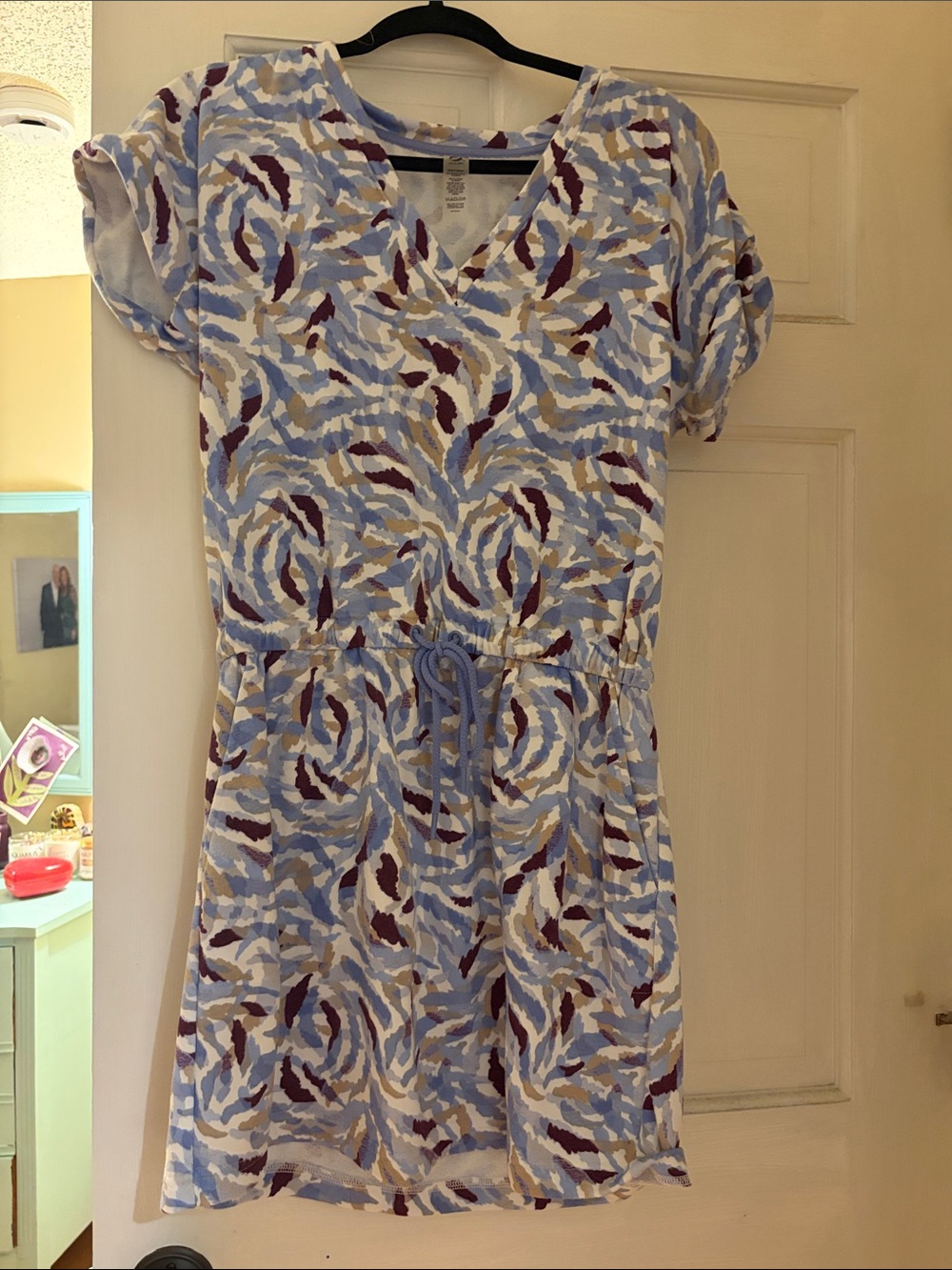 Casual V-Neck Drawstring Waist Dress - Light Blue Abstract Print